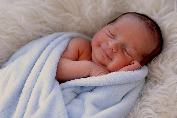 newborn_moody_no_vignette_2
