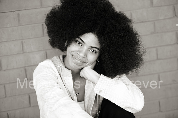 GX9A0603bw