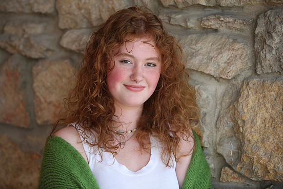 1P0A8385