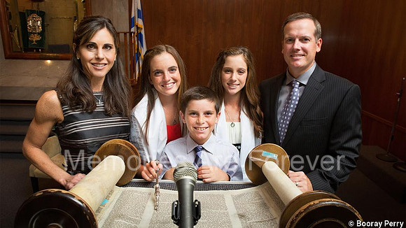 201601_success_perry_family_header_1050_591_75_e9fa03f689f86c5e_s