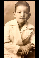Dad young boy leaning
